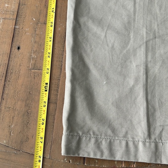 Vineyard vines flat front straight leg Khaki Pants - Picture 9 of 9